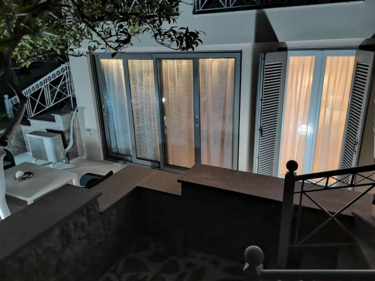 Sea Waves Apartments 네아 에피다브로스 외부 사진