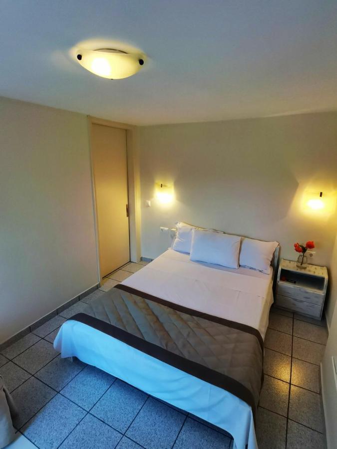 Sea Waves Apartments 네아 에피다브로스 외부 사진