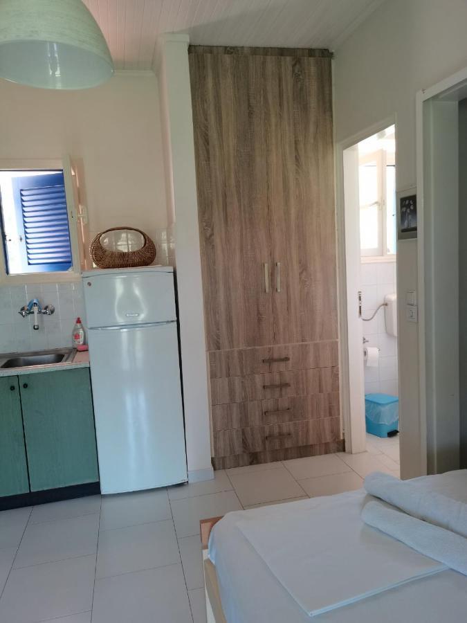 Sea Waves Apartments 네아 에피다브로스 외부 사진