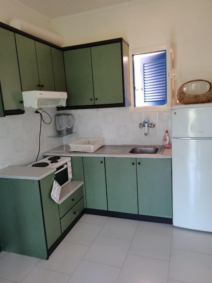 Sea Waves Apartments 네아 에피다브로스 외부 사진