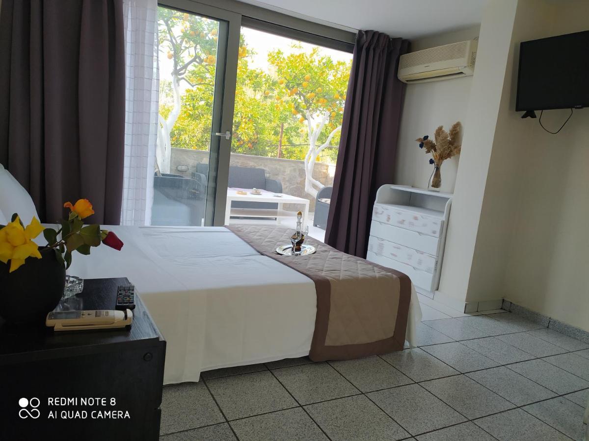 Sea Waves Apartments 네아 에피다브로스 외부 사진